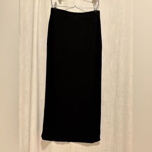 DKNY Elegant Black Midi Skirt Women's size Small